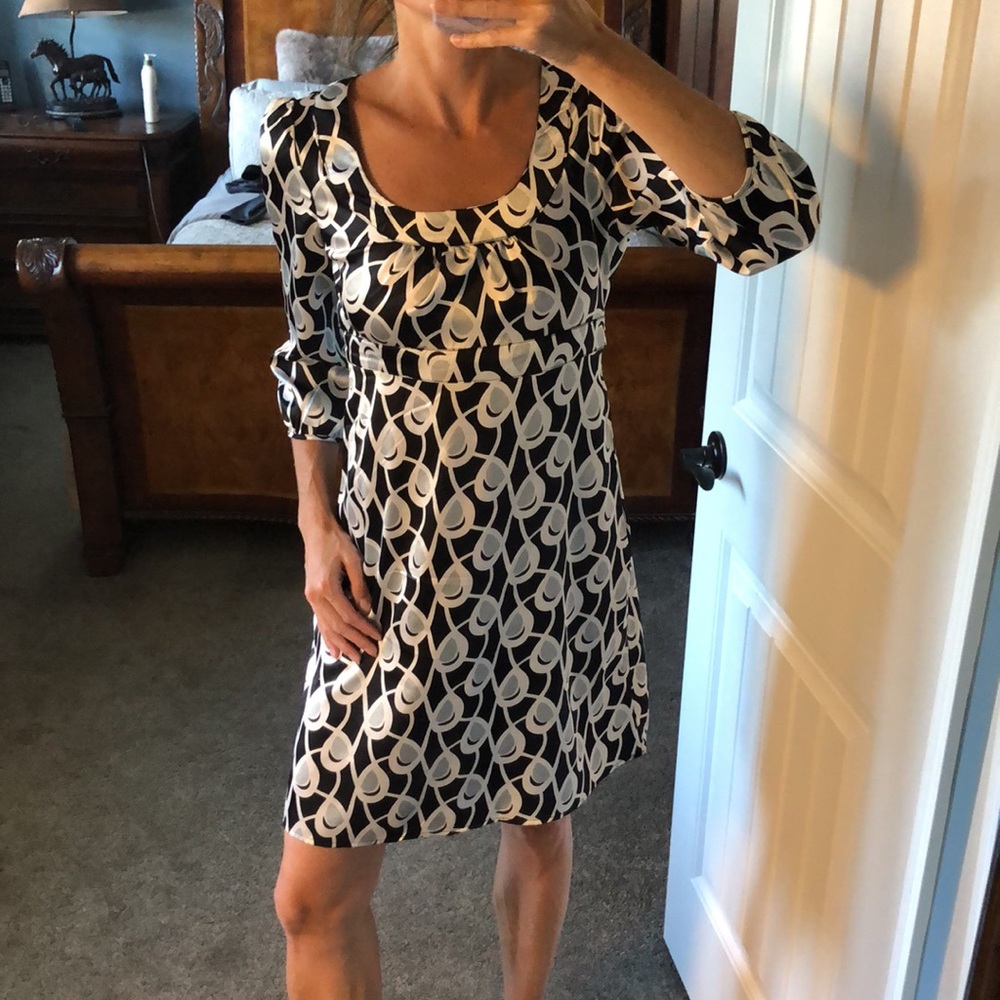 Satin Dress with puffy sleeves size small